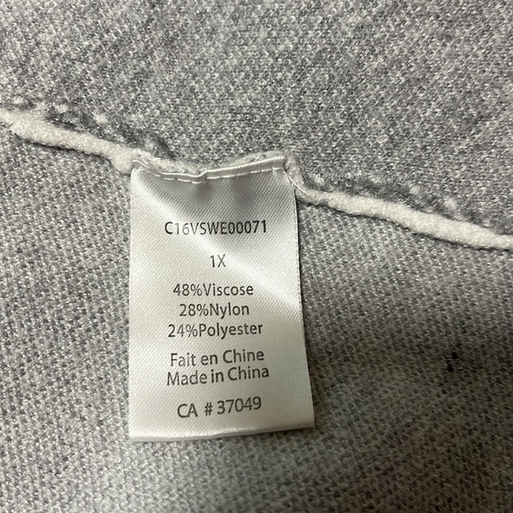 Claire France sweater - Picture 7 of 7